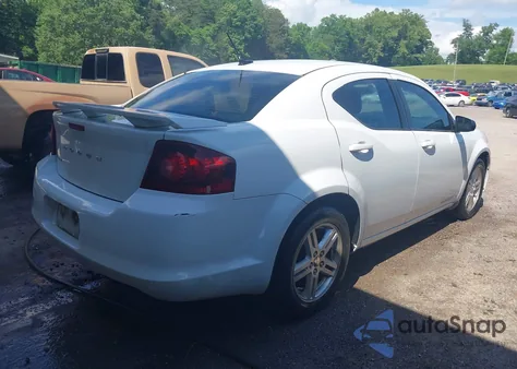 2014 Dodge Avenger Se z USA, uszkodzony, nr VIN 1C3CDZAG1EN219033